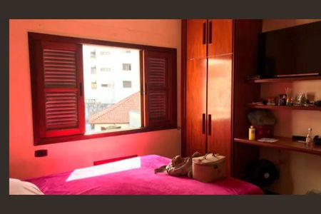 Casa à venda com 196m², 3 quartos e 5 vagas