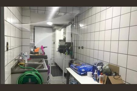 Casa à venda com 196m², 3 quartos e 5 vagas