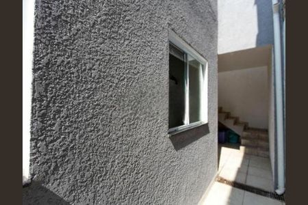 Casa à venda com 136m², 2 quartos e 2 vagas