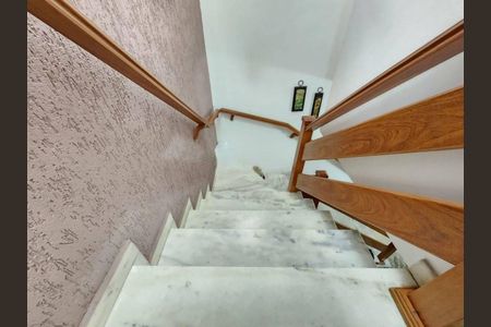 Casa à venda com 152m², 3 quartos e 2 vagas Casa à venda com 152m², 3 quartos e 2 vagasFoto 10