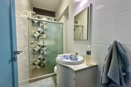 Apartamento à venda com 138m², 3 quartos e 2 vagas Apartamento à venda com 138m², 3 quartos e 2 vagasBanheiro 2