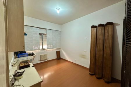Apartamento à venda com 138m², 3 quartos e 2 vagas Apartamento à venda com 138m², 3 quartos e 2 vagasQuarto 1