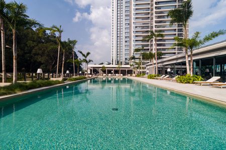 Apartamento à venda com 186m², 4 quartos e 3 vagas Apartamento à venda com 186m², 4 quartos e 3 vagasÁrea comum - Piscina