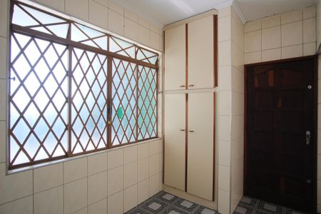 Casa à venda com 320m², 3 quartos e 4 vagasDespensa