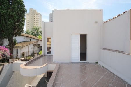Casa à venda com 320m², 3 quartos e 4 vagasVaranda do Quarto 1 e 2