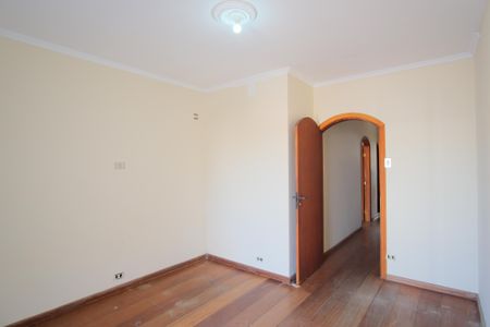 Casa à venda com 320m², 3 quartos e 4 vagasQuarto 2