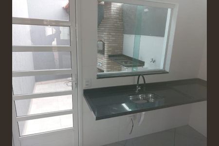 Casa à venda com 120m², 3 quartos e 2 vagas