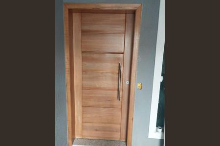 Casa à venda com 120m², 3 quartos e 2 vagas