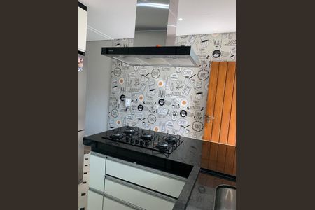 Casa à venda com 187m², 3 quartos e 5 vagas