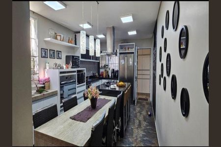 Casa à venda com 376m², 3 quartos e 4 vagasWhatsApp Image 2024-07-23 at 14.09