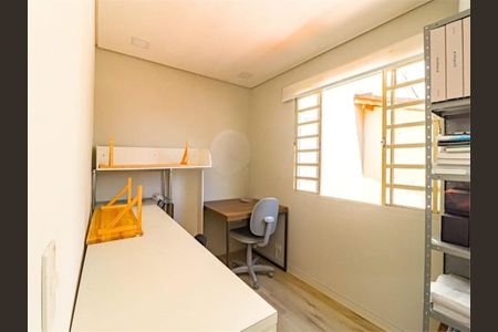 Casa à venda com 209m², 11 quartos e 1 vaga