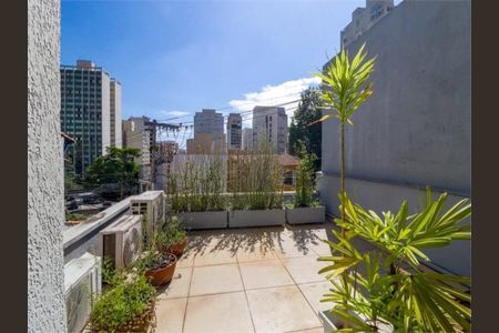 Casa à venda com 209m², 11 quartos e 1 vaga