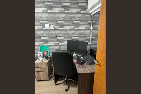 Casa à venda com 180m², 3 quartos e 4 vagas