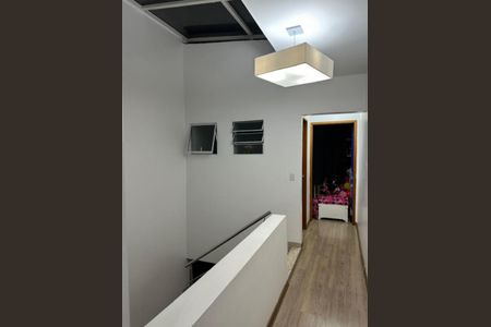 Casa à venda com 180m², 3 quartos e 4 vagas