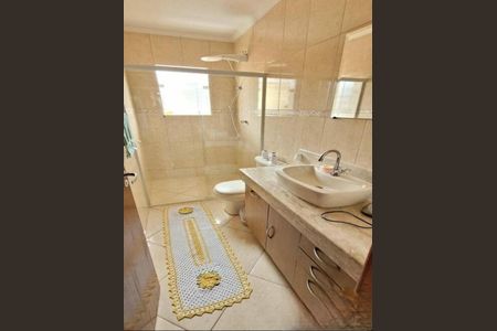 Casa à venda com 150m², 4 quartos e 2 vagas