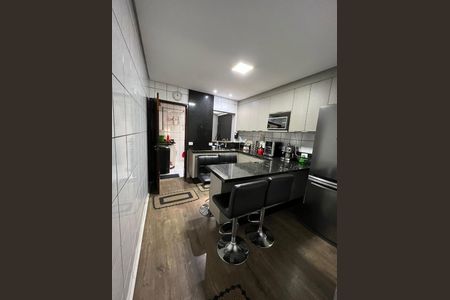 Casa à venda com 92m², 2 quartos e 1 vaga