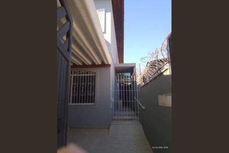 Casa à venda com 125m², 3 quartos e 2 vagas