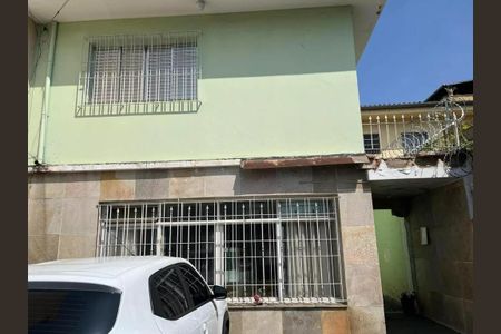 Casa à venda com 200m², 3 quartos e 3 vagas