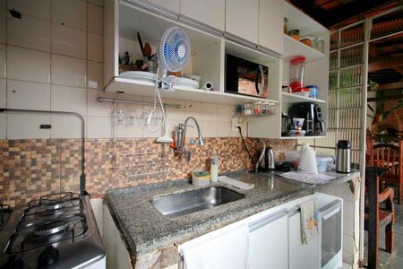 Casa à venda com 226m², 4 quartos e 2 vagasCozinha 2