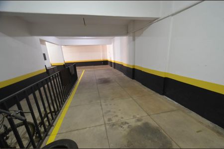 Apartamento à venda com 105m², 4 quartos e 2 vagas Apartamento à venda com 105m², 4 quartos e 2 vagasGaragem