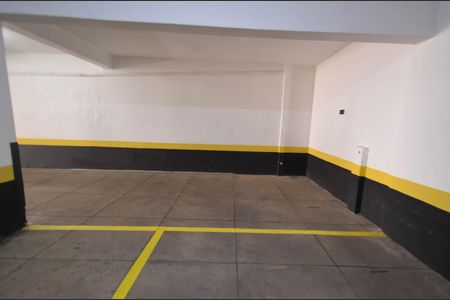 Apartamento à venda com 105m², 4 quartos e 2 vagas Apartamento à venda com 105m², 4 quartos e 2 vagasGaragem