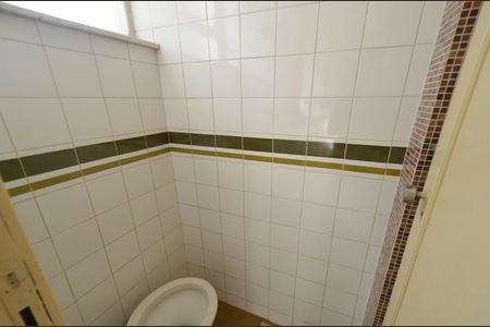 Apartamento à venda com 105m², 4 quartos e 2 vagas Apartamento à venda com 105m², 4 quartos e 2 vagasArea serviço