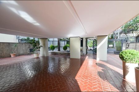 Apartamento à venda com 105m², 4 quartos e 2 vagas Apartamento à venda com 105m², 4 quartos e 2 vagasArea comum