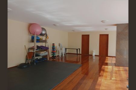 Apartamento à venda com 234m², 4 quartos e 3 vagas Apartamento à venda com 234m², 4 quartos e 3 vagasÁrea comum