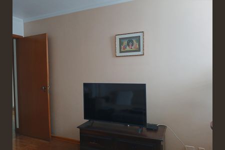 Apartamento à venda com 234m², 4 quartos e 3 vagas Apartamento à venda com 234m², 4 quartos e 3 vagasSala