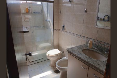 Apartamento à venda com 234m², 4 quartos e 3 vagas Apartamento à venda com 234m², 4 quartos e 3 vagasBanheiro