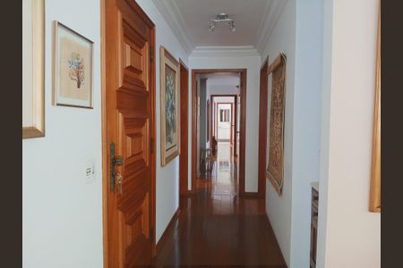 Apartamento à venda com 234m², 4 quartos e 3 vagas Apartamento à venda com 234m², 4 quartos e 3 vagasSala