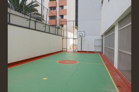 Apartamento à venda com 234m², 4 quartos e 3 vagas Apartamento à venda com 234m², 4 quartos e 3 vagasÁrea comum
