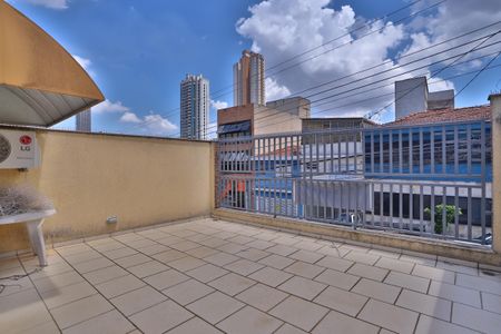 Casa à venda com 200m², 4 quartos e 2 vagas Casa à venda com 200m², 4 quartos e 2 vagasVaranda Quarto 2