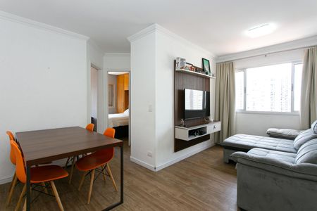 Apartamento à venda com 55m², 2 quartos e 1 vagaSala