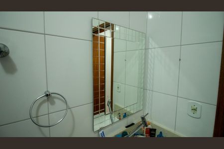 Casa à venda com 200m², 3 quartos e 1 vaga Casa à venda com 200m², 3 quartos e 1 vagaBanheiro da Suíte 1