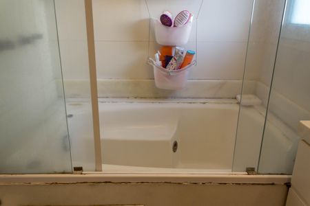 Casa de condomínio à venda com 130m², 3 quartos e 3 vagas Casa de condomínio à venda com 130m², 3 quartos e 3 vagasBanheiro da Suíte 1