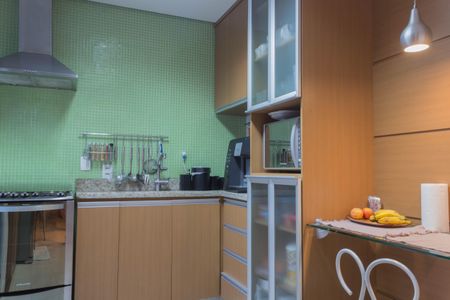 Casa de condomínio à venda com 130m², 3 quartos e 3 vagas Casa de condomínio à venda com 130m², 3 quartos e 3 vagasCozinha