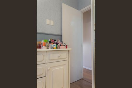 Casa de condomínio à venda com 130m², 3 quartos e 3 vagas Casa de condomínio à venda com 130m², 3 quartos e 3 vagasQuarto 1