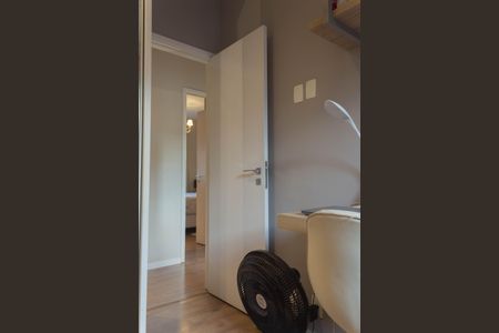 Casa de condomínio à venda com 130m², 3 quartos e 3 vagas Casa de condomínio à venda com 130m², 3 quartos e 3 vagasQuarto 2