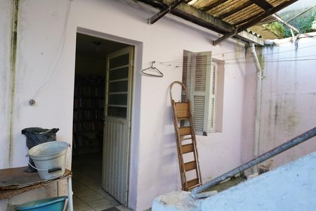 Casa à venda com 135m², 4 quartos e 1 vagaQuintal