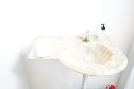 Casa à venda com 135m², 4 quartos e 1 vagaBanheiro 2