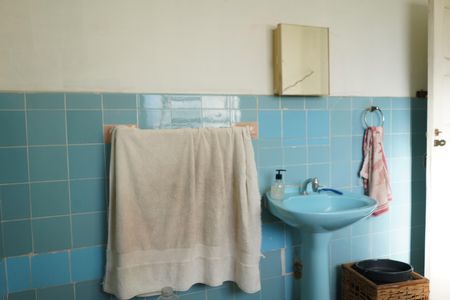 Casa à venda com 135m², 4 quartos e 1 vagaBanheiro