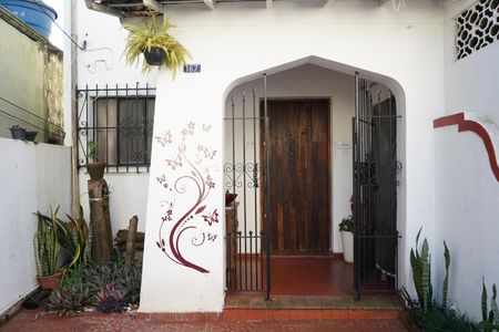 Casa à venda com 135m², 4 quartos e 1 vagaFachada