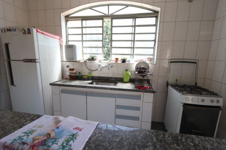 Casa à venda com 171m², 3 quartos e 3 vagasCopa e Cozinha