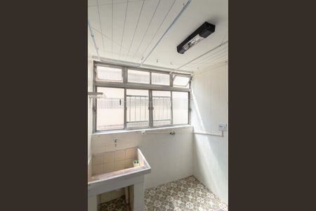 Apartamento à venda com 82m², 2 quartos e 1 vaga Apartamento à venda com 82m², 2 quartos e 1 vagaÁrea de Serviço