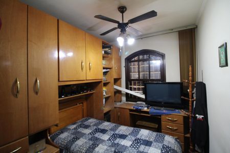 Casa à venda com 167m², 4 quartos e 4 vagasQuarto 2