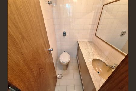 Apartamento à venda com 121m², 3 quartos e 1 vaga Apartamento à venda com 121m², 3 quartos e 1 vagaLavabo