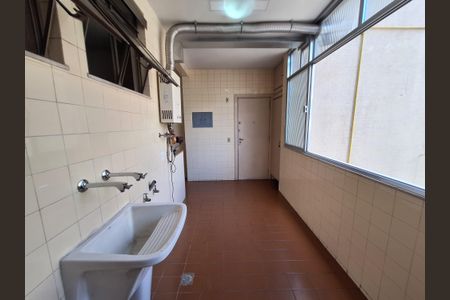 Apartamento à venda com 121m², 3 quartos e 1 vaga Apartamento à venda com 121m², 3 quartos e 1 vagaÁrea de serviço