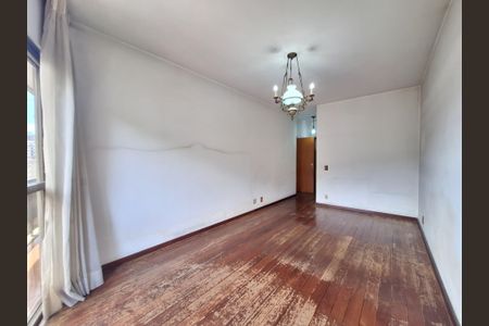Apartamento à venda com 121m², 3 quartos e 1 vaga Apartamento à venda com 121m², 3 quartos e 1 vagaSuíte