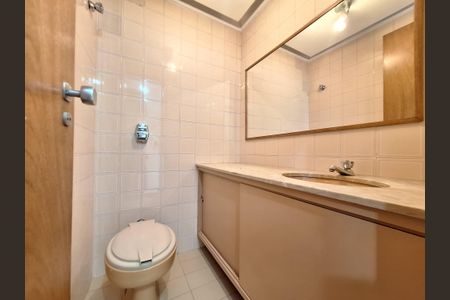 Apartamento à venda com 121m², 3 quartos e 1 vaga Apartamento à venda com 121m², 3 quartos e 1 vagaLavabo